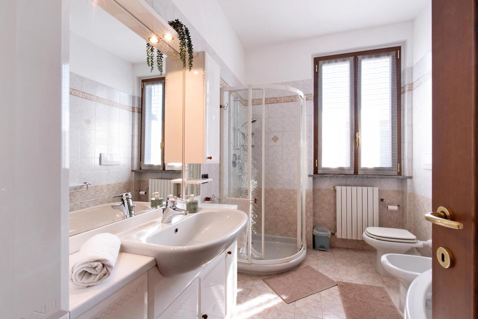 Casa Elli Villa Osio Sotto Luaran gambar